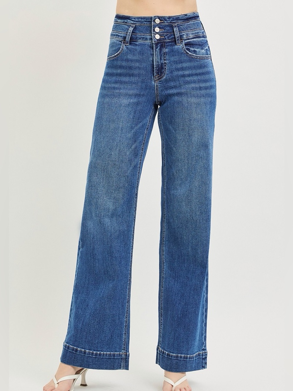 🩵Hello Gorgeous! RISEN High Rise Wide Leg Wide Band Detail Jeans